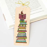 Lesezeichen aus Holz - Bücherwurm