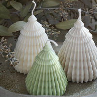 Handgegossene Kerze - Christbaum aus Soja und Rapswachs