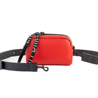 Everyday Kameratasche in Rot mit schwarzen Riemen