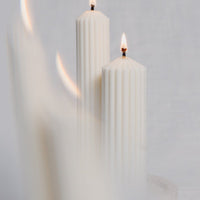 Gerillte Kerze aus Soja und Rapswachs in 2 Größen - The Baltic Shop
