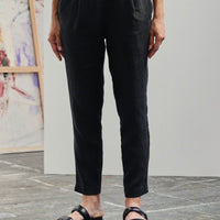 Gladiolus Hose aus Leinen in Schwarz - The Baltic Shop