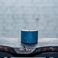 Handgegossene Sojawachskerze mit Bernstein - The Baltic Shop