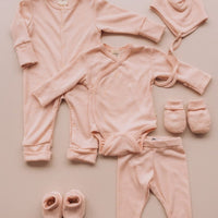 Haube für Babies aus Merinowolle und Seide in 2 Farben - The Baltic Shop