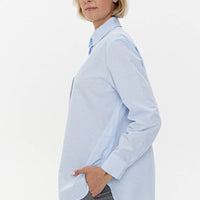 Hemd 'CAPRI' | gestreifte Baumwolle mit Mikroflocken - Detail - The Baltic Shop