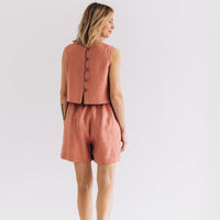 Kurze Leinenshorts "Iris" - The Baltic Shop