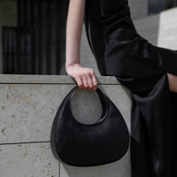 Lederhandtasche — The Moonstone - The Baltic Shop