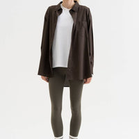 Oversized Hemd aus 100 % Baumwolle – Schokoladenbraun - The Baltic Shop