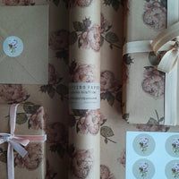 Set mit 3 Stück Vintage Rose Kraft - Geschenkpapier - The Baltic Shop