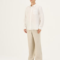 Unisex Leinenhemd in Weiß – Lockeres Hemd aus 100 % Leinen - The Baltic Shop