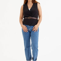 Weste 'HAGUE' | schwarze, taillierte, klassische Anzugweste - The Baltic Shop