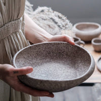 YUTORI Schale "Pebble" - organisches Steingut in 2 Größen - The Baltic Shop