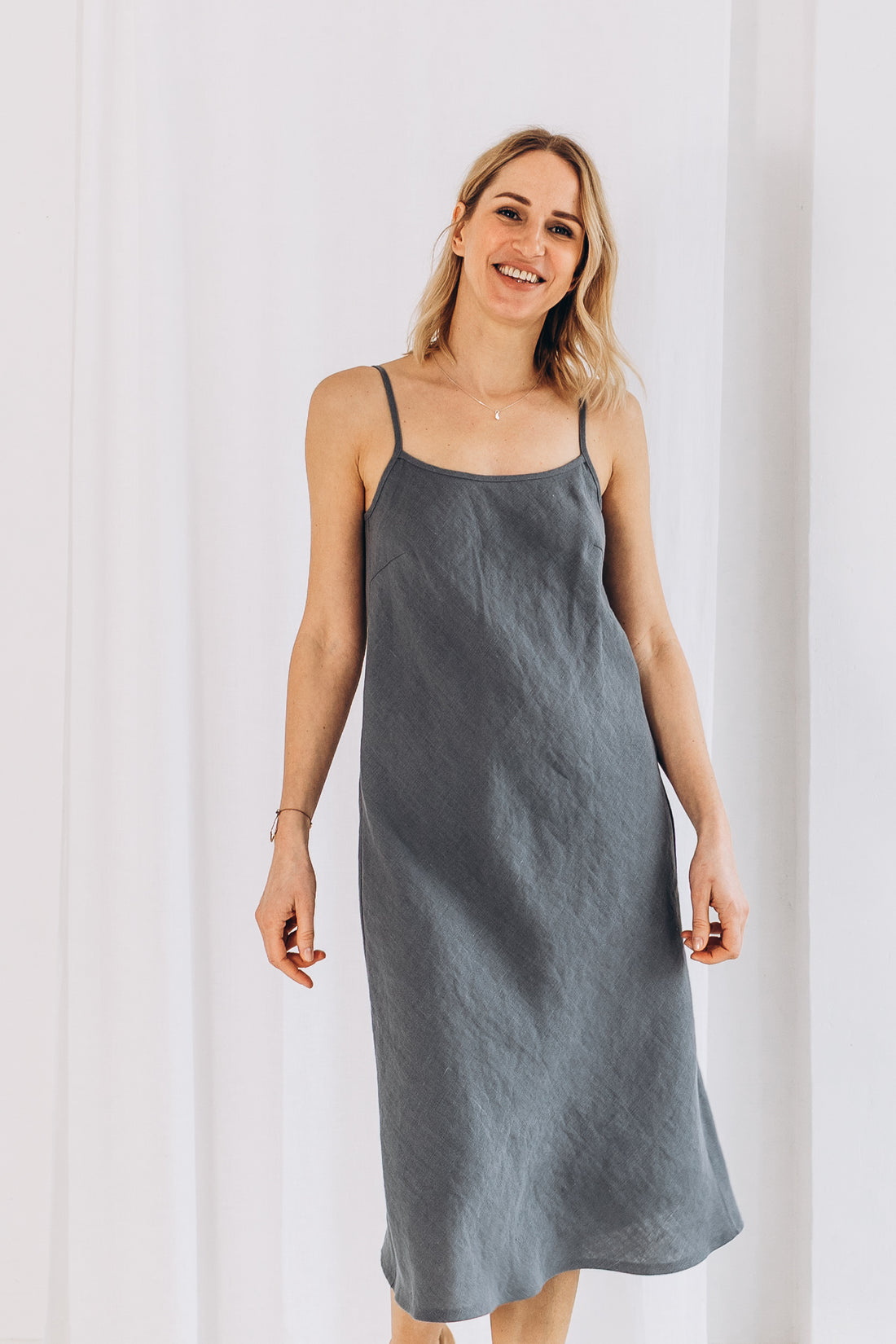 Slipkleid aus Leinen "Ruby"