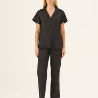 Ärmellose Bluse aus schwarzen Leinen "Melody" - The Baltic Shop