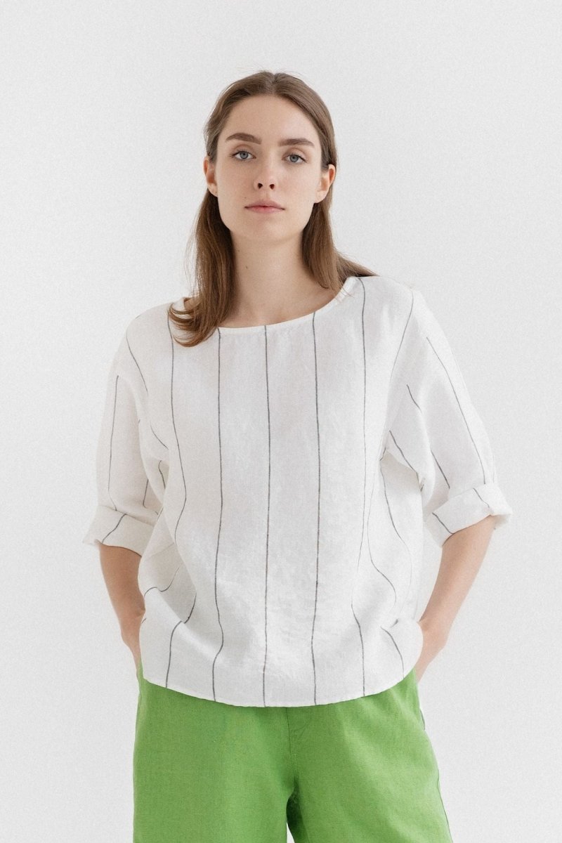 Bilberry Top in weiß - graue Streifen - The Baltic Shop