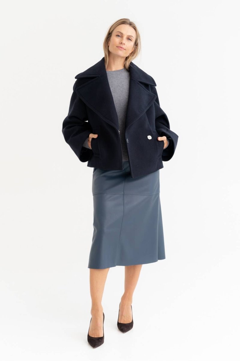 Boxy Mantel in Tiefseeblau - The Baltic Shop