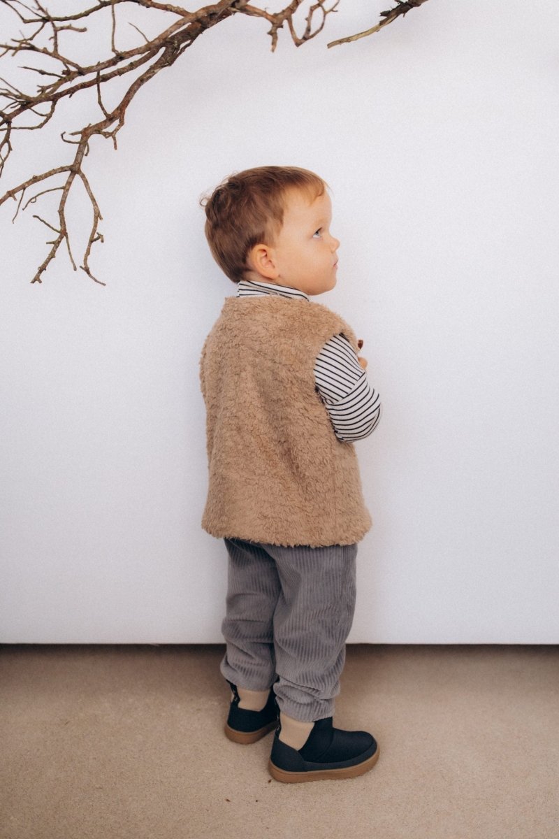 Cordhose aus Bio Baumwolle in 2 Farben - The Baltic Shop