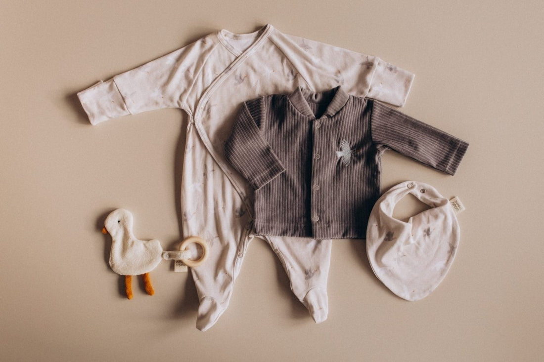 Cordjacke aus Bio Baumwolle mit Gans Stickerei - The Baltic Shop