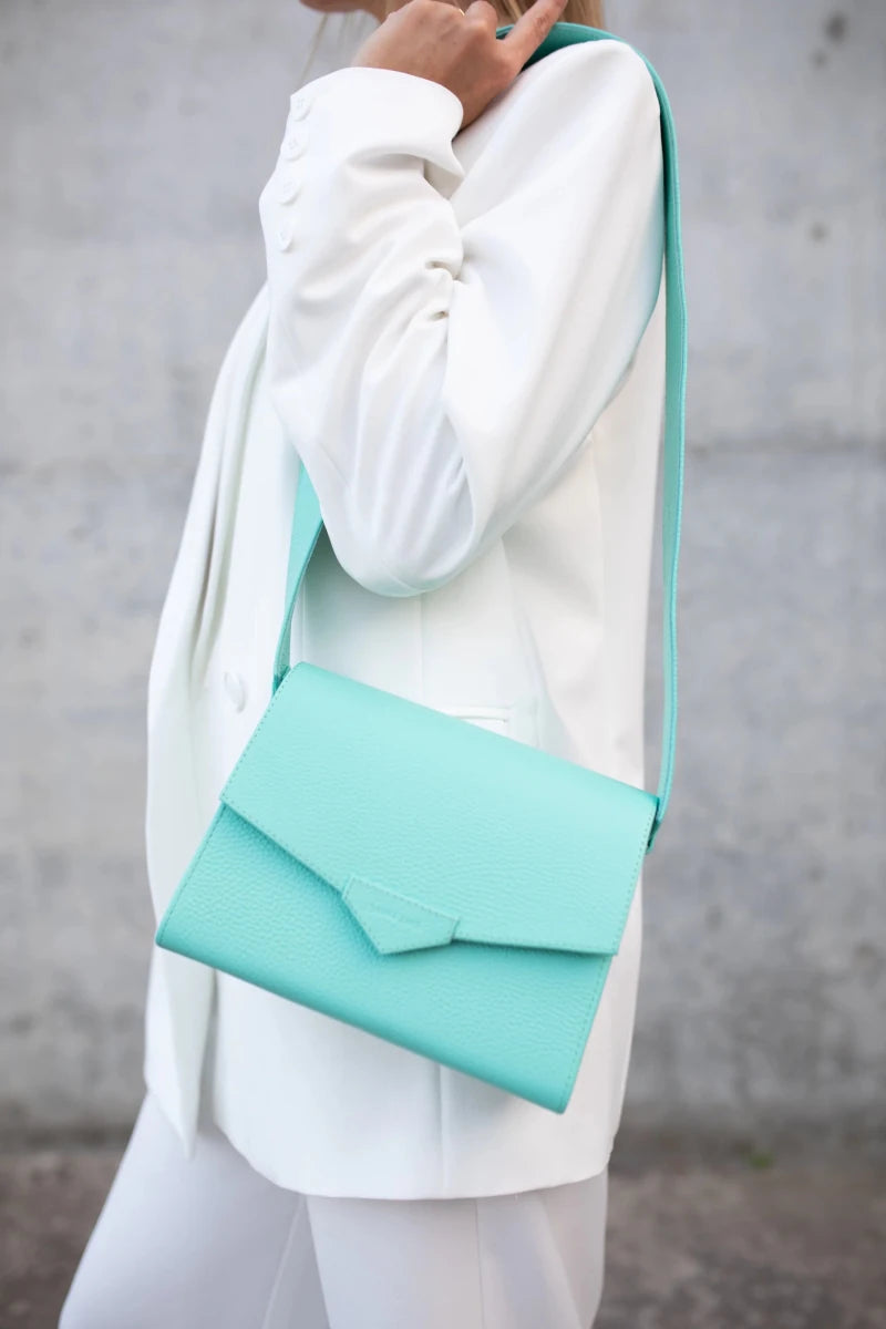 Crossbody - Bag – kompakt, stilvoll und alltagstauglich - The Baltic Shop
