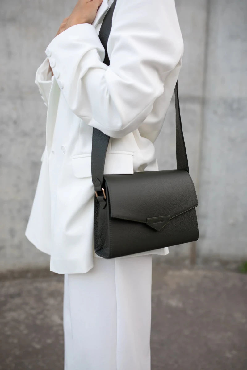 Crossbody - Bag – kompakt, stilvoll und alltagstauglich - The Baltic Shop