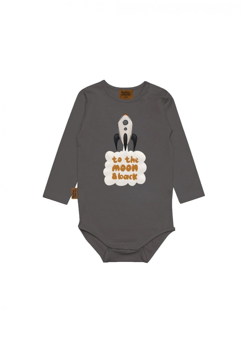 Graues Body mit Aufdruck „To the Moon &amp; Back“. - The Baltic Shop