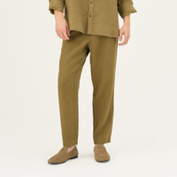 Herren Leinenhose in Khaki – Lockere Hose aus 100 % Leinen - The Baltic Shop