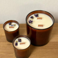 Kerze im Glas mit Ätherischen Öl der Patschuli - The Baltic Shop