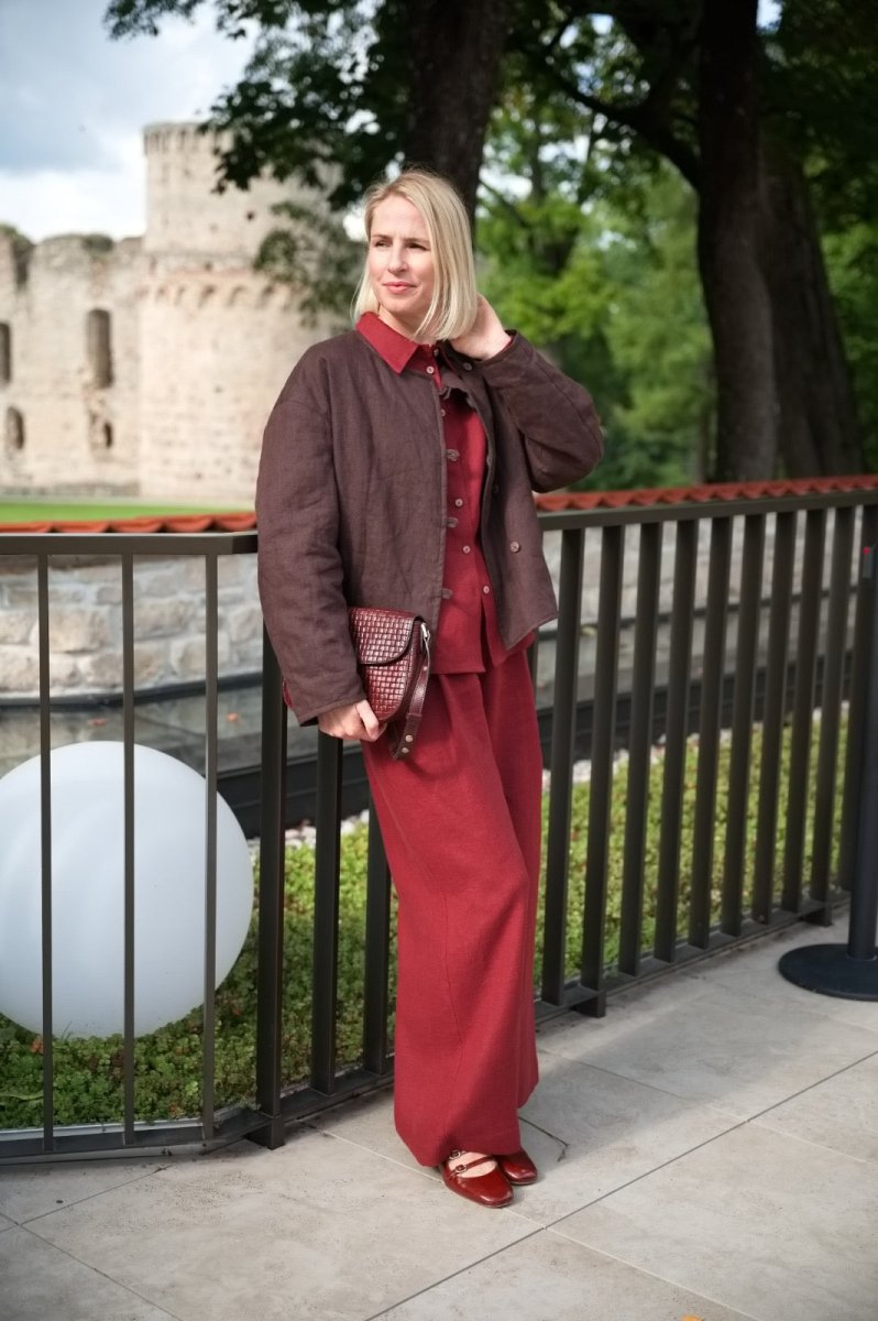 Klassisches Leinenhemd "Dina" mit Kokosknöpfe AW26 - The Baltic Shop