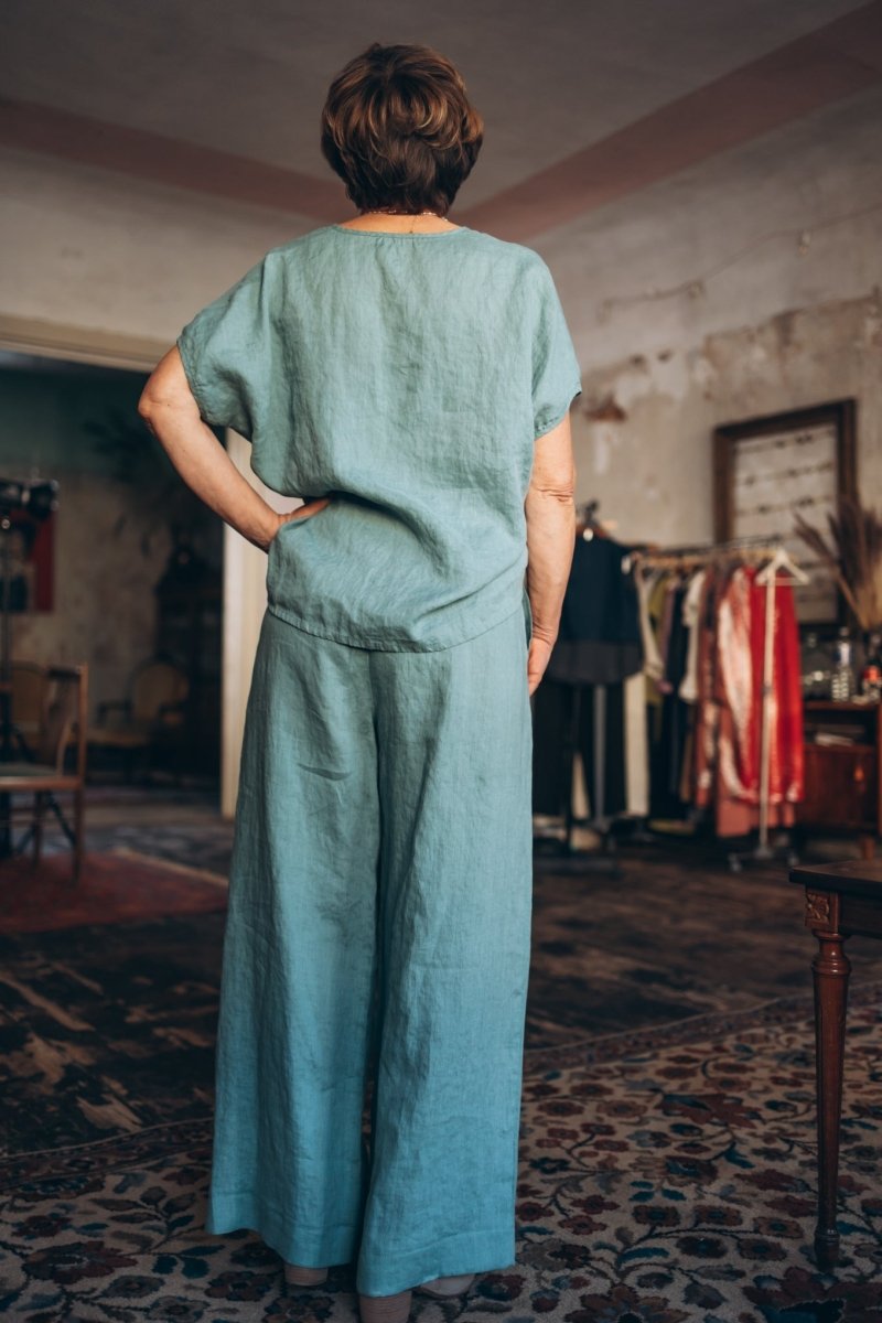 Leinenhose mit weiter Silhouette "Laima" - The Baltic Shop