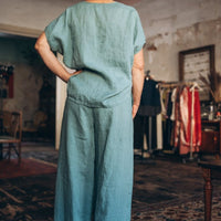 Leinenhose mit weiter Silhouette "Laima" - The Baltic Shop