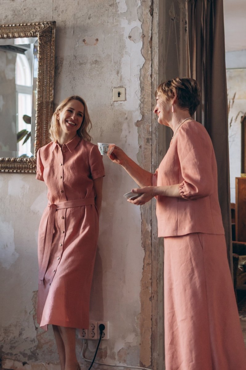 Leinenkleid mit kurze Ärmel "Una" - The Baltic Shop