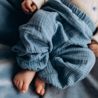 Musselinhose für Babies in 3 Farben - The Baltic Shop