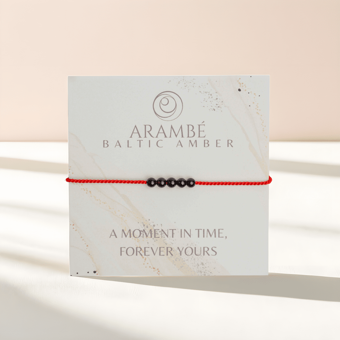 Noir Radiance Fünf Armband - The Baltic Shop