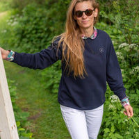 Pullover 'RUN THE WORLD' aus hochwertiger Baumwolljersey - The Baltic Shop