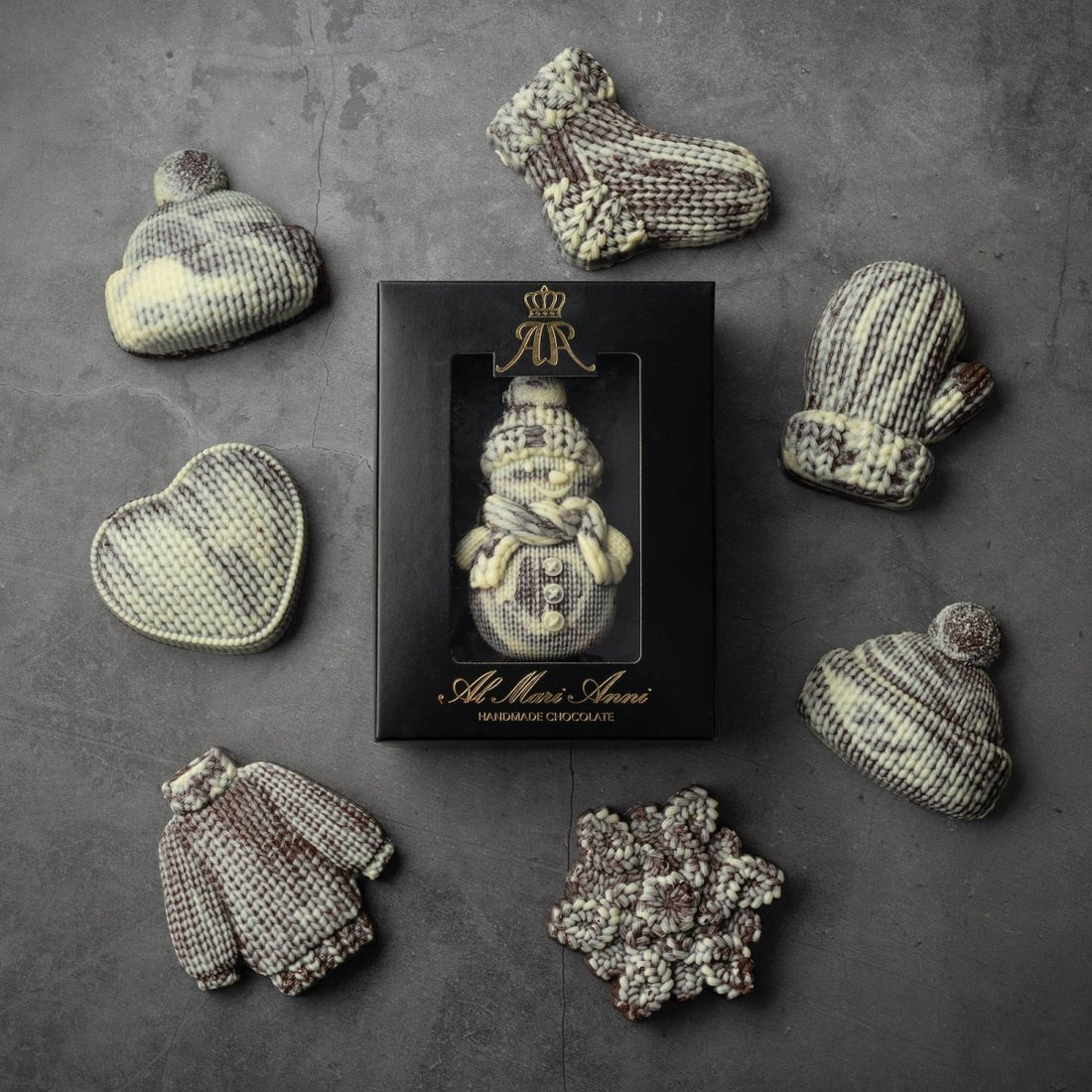 Schokoladenfigur - Gestrickter Schneemann - The Baltic Shop