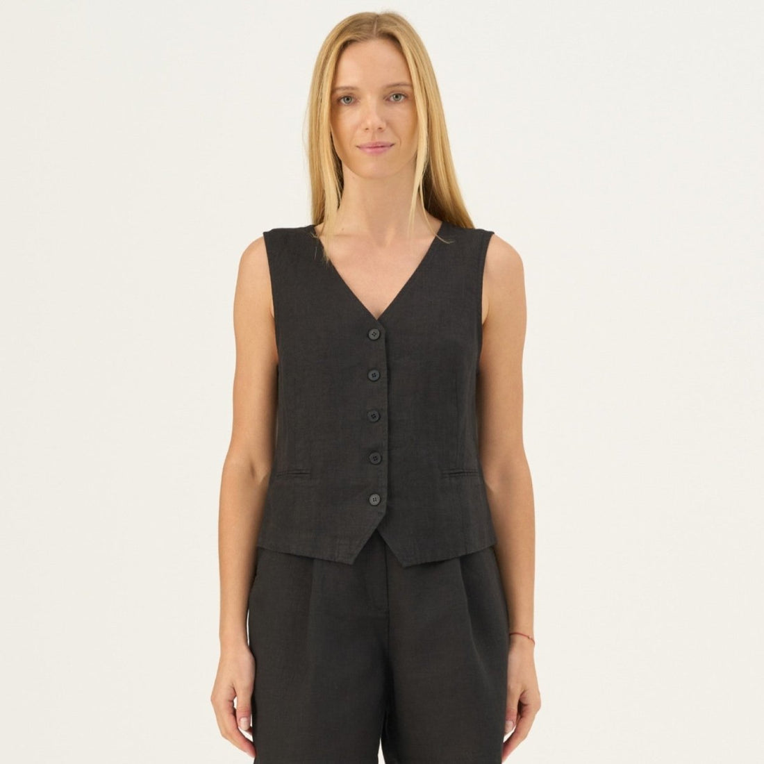 Schwarzes Gilet aus Leinen - The Baltic Shop