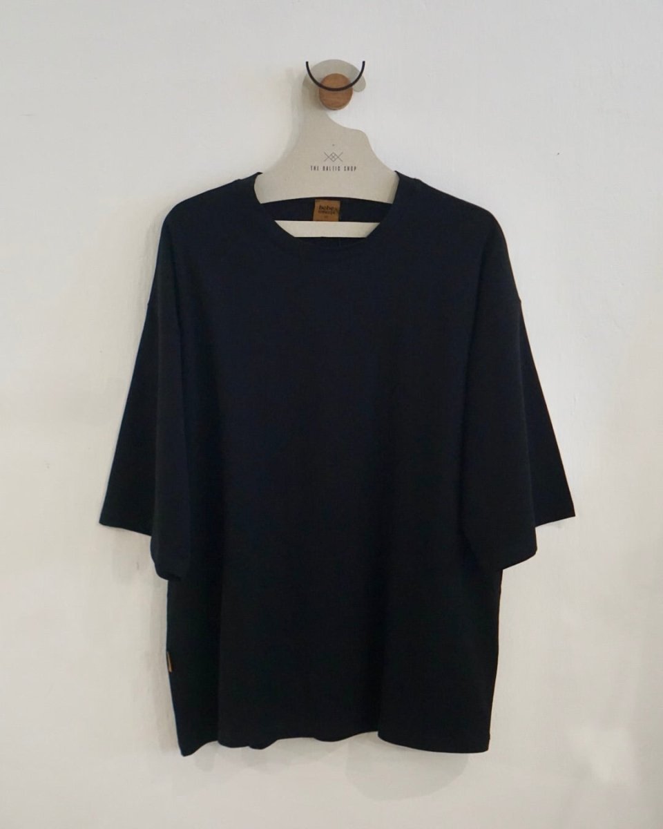 Schwarzes T-Shirt aus Baumwolle - The Baltic Shop