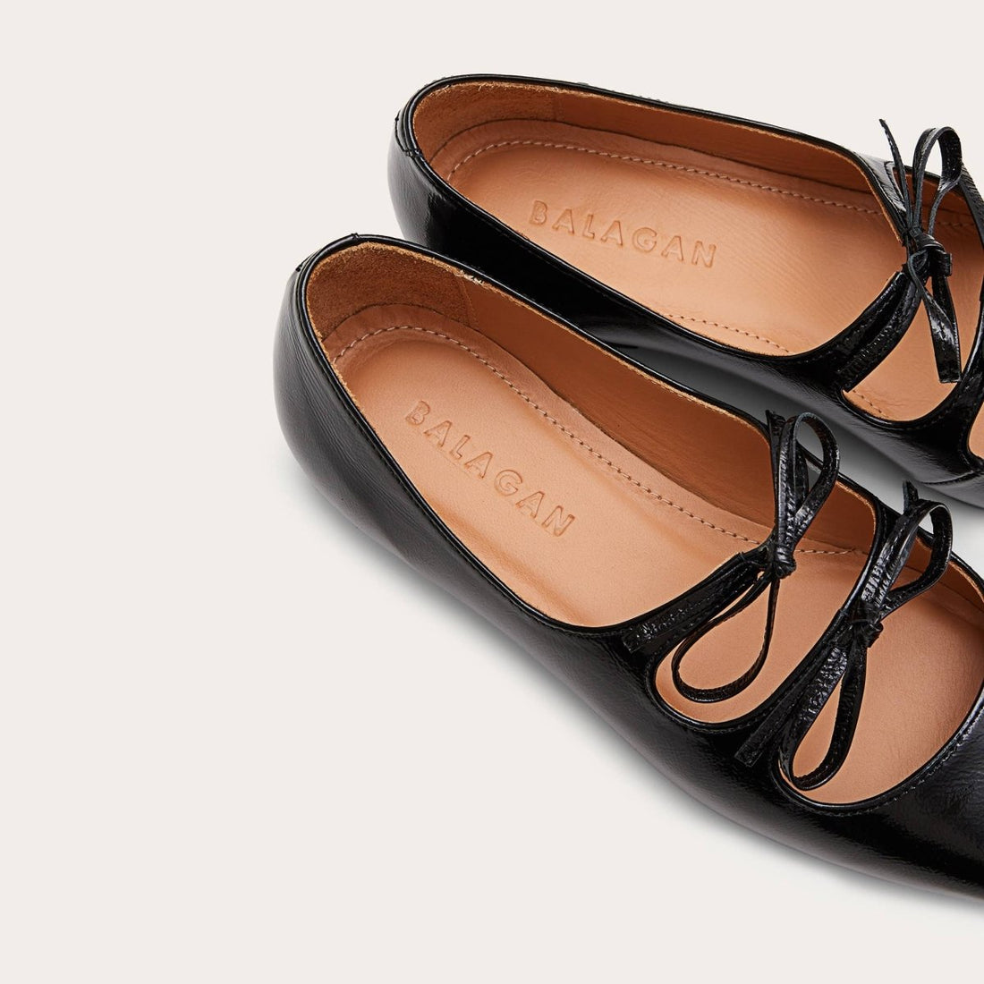 Shirley Ballerina, glänzend schwarz - The Baltic Shop