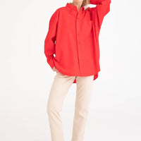 Shirt 'LONDON' - leuchtendes Korallenrot, oversized, aus Baumwolle - The Baltic Shop