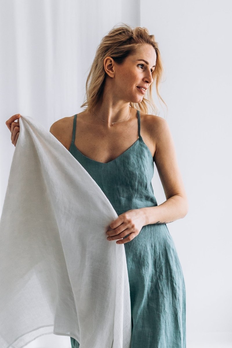 Sommerlicher Kleid aus Leinen "Liga" - The Baltic Shop