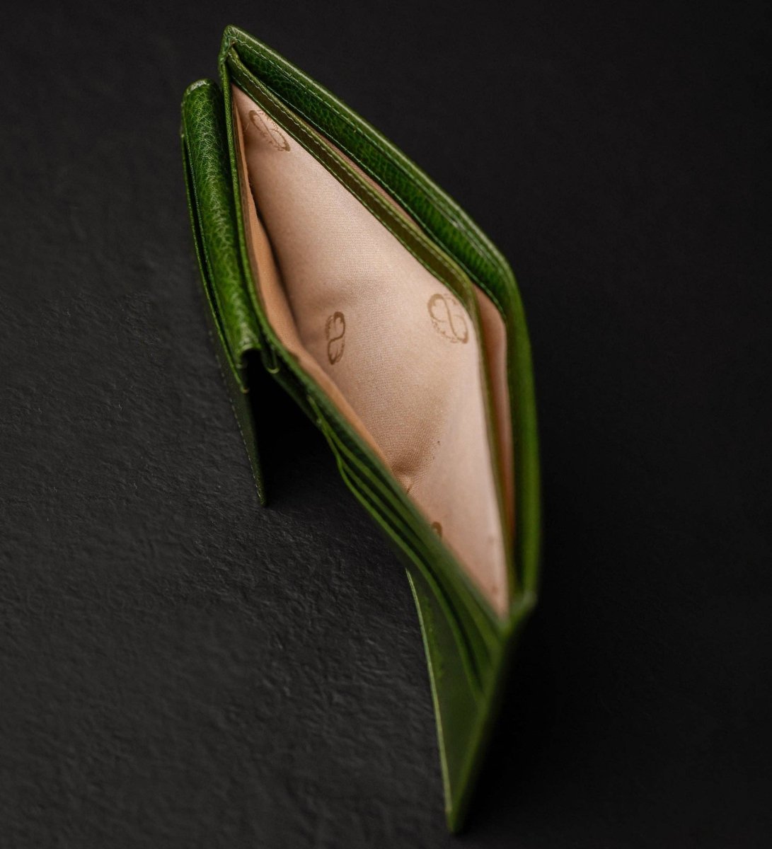 The Poetic Justice – Leder-Geldbörse aus Vachetta-Leder - The Baltic Shop
