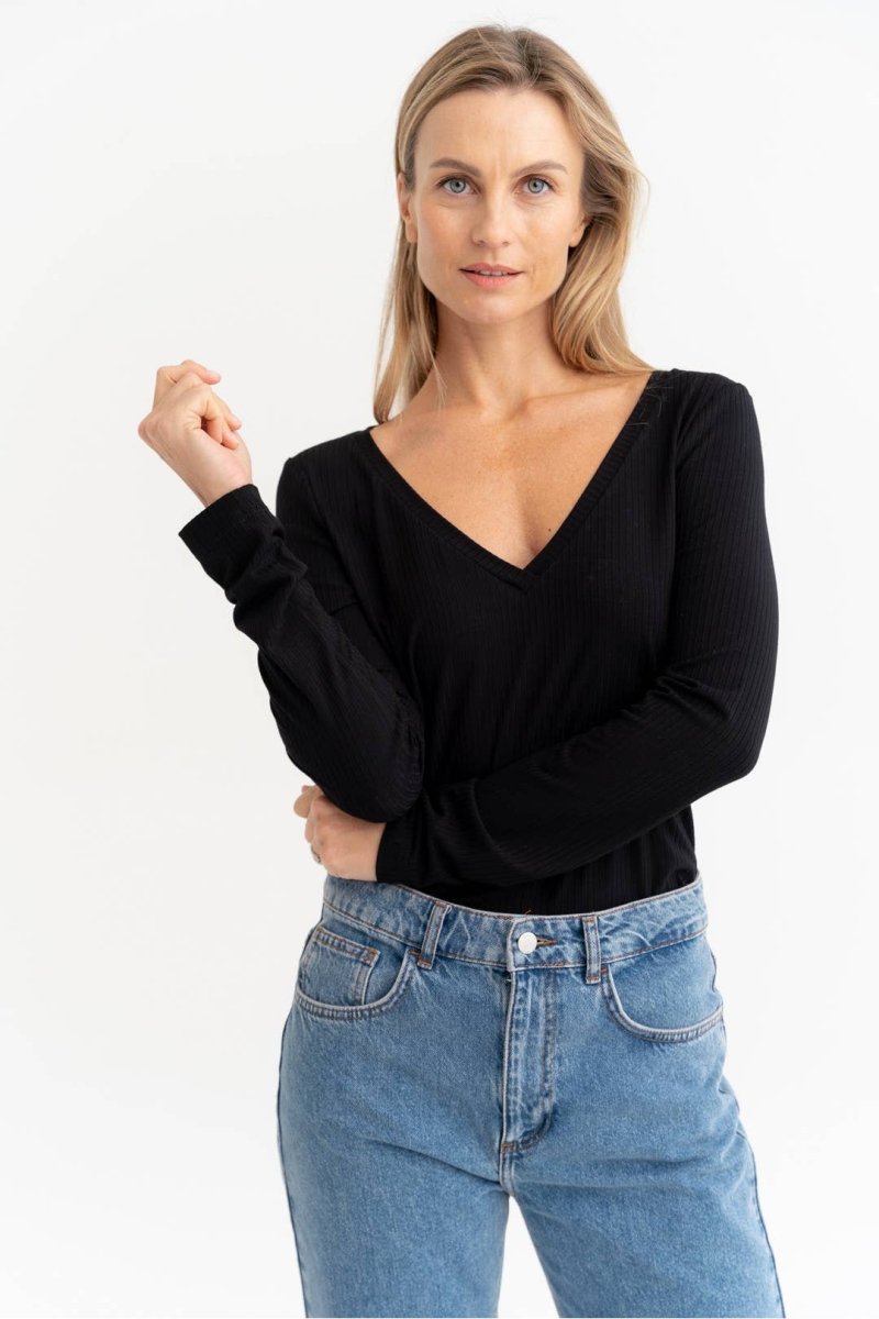 Top 'ELBA' | weicher Bambusstoff in schwarz - The Baltic Shop