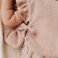 Wasserfestes Musselin Lätzchen - The Baltic Shop