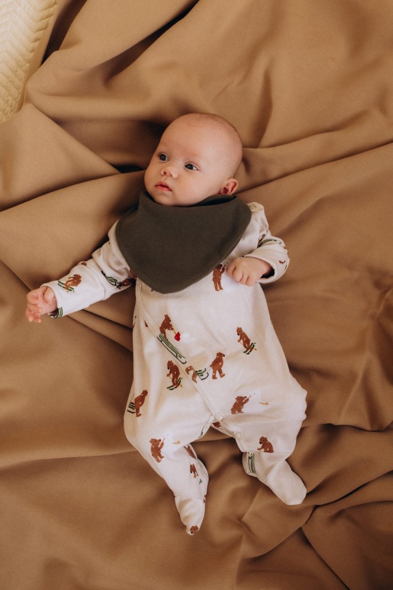 Wickel Pyjama mit winterlichen Motiv - The Baltic Shop