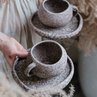 YUTORI Tasse und Untertasse "Home" - organisches Steingut - The Baltic Shop