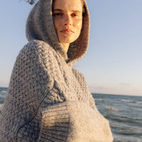 Žilvinas: Nebelgrauer Hoodie aus Merinowolle - The Baltic Shop