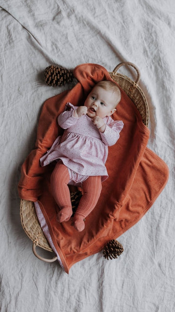 Babykleid aus Bio-Baumwolle - The Baltic Shop