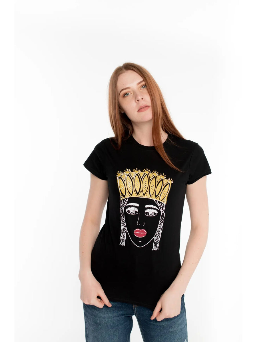 Handgedrucktes T-Shirt "Mädchen mit Krone" - The Baltic Shop