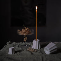 Kerzenhalter aus Porzellan, groß - The Baltic Shop