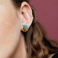Runde Ohrringe aus Porzellan - The Baltic Shop