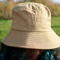 Sommerlicher Eimerhut "Keep Smiling" - The Baltic Shop